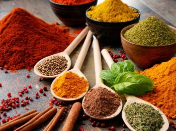 Przyprawy na łyżeczkach 