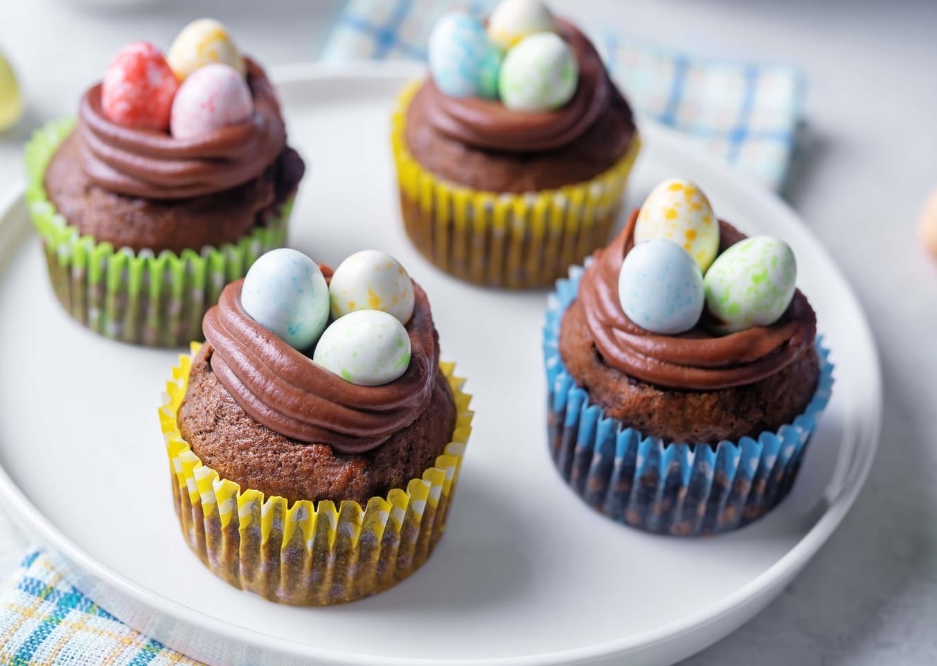 Mini babeczki wielkanocne. Zdjęcie podglądowe.