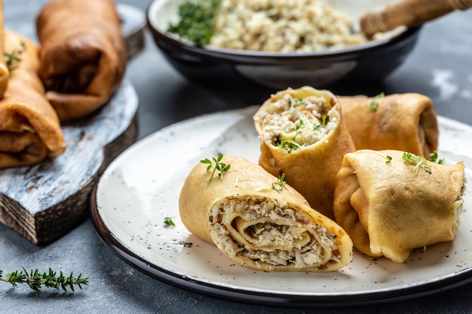 Naleśniki na słono. Zdjęcie podglądowe. 