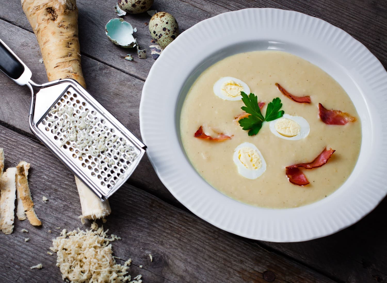 Zupa chrzanowa. Zdjęcie podglądowe.